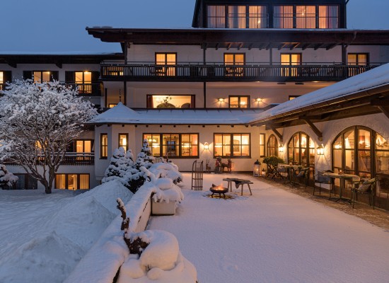 Hotelgarten im Johannesbad Hotel St. Georg in Bad Hofgastein