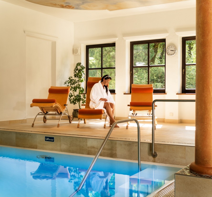 Thermal-Indoorpool im Johannesbad Hotel St. Georg in Bad Hofgastein