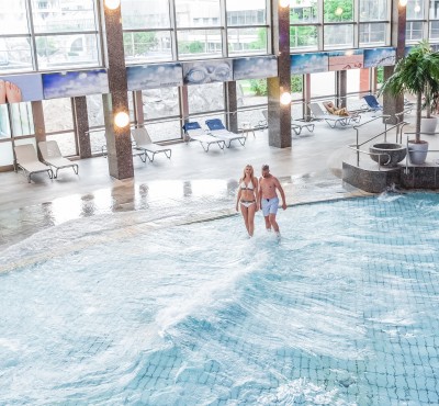 Johannesbad Therme Bad Füssing Wellenbecken