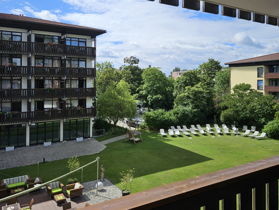 Königshof Einzelzimmer Premium Wiesenblick