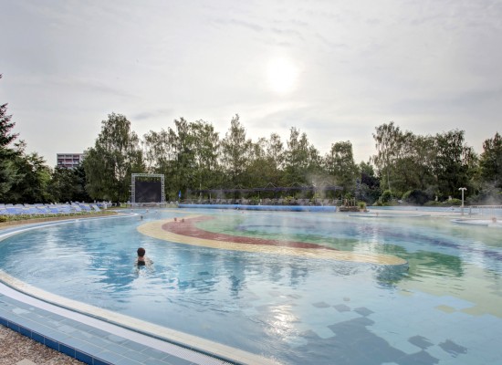 Johannesbad Hotel Phönix Erlebnis Therme Strömungskanal